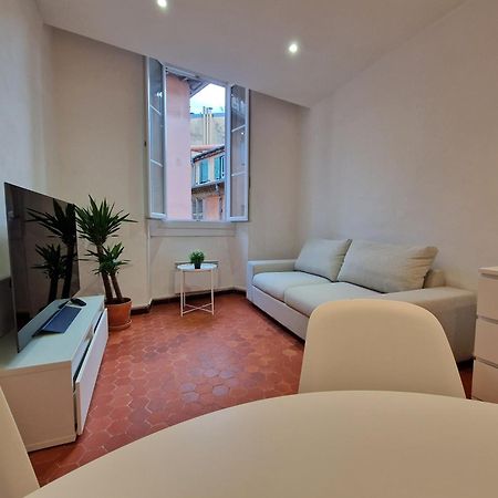 Sublime Appartement 4P Classe Dans Le Vieux-Nice Luaran gambar